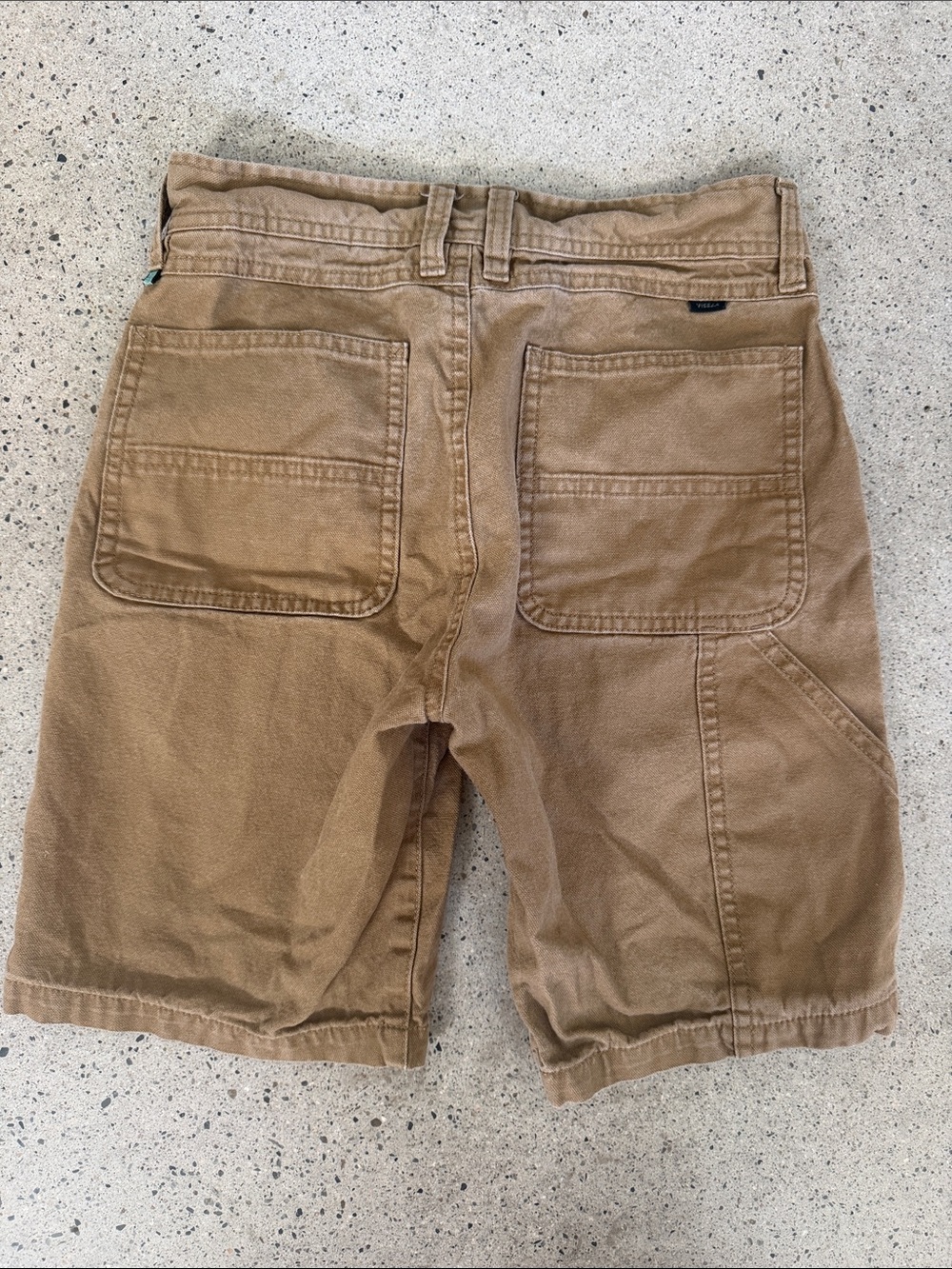 VISSLA shorts boys size 25